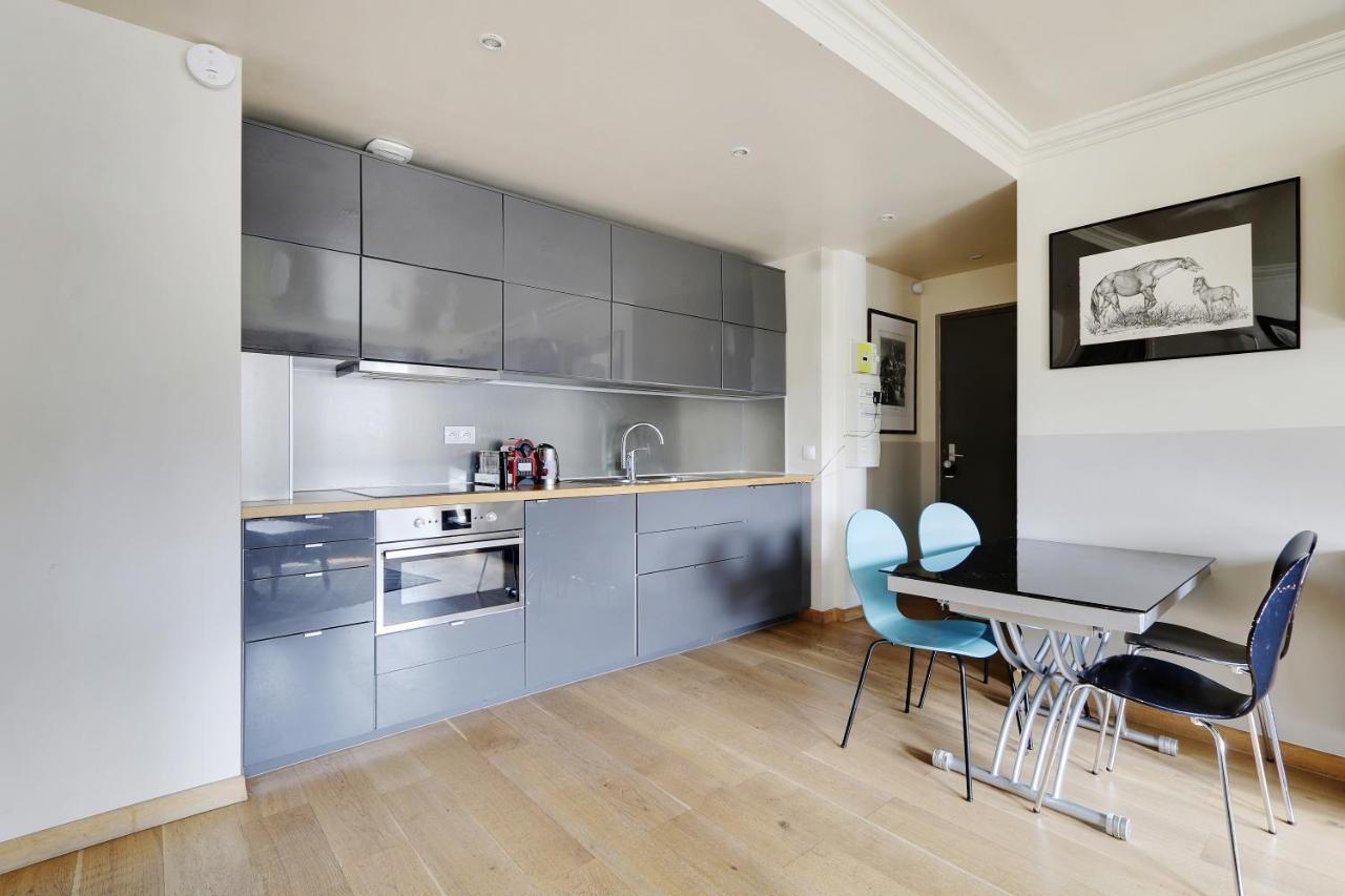 Pick A Flat'S Apartment In Eiffel Tower- Boulevard De Grenelle Париж Екстериор снимка